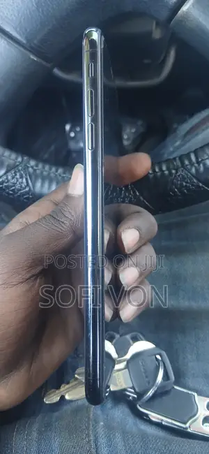 Apple iPhone XS Max 64 GB Black