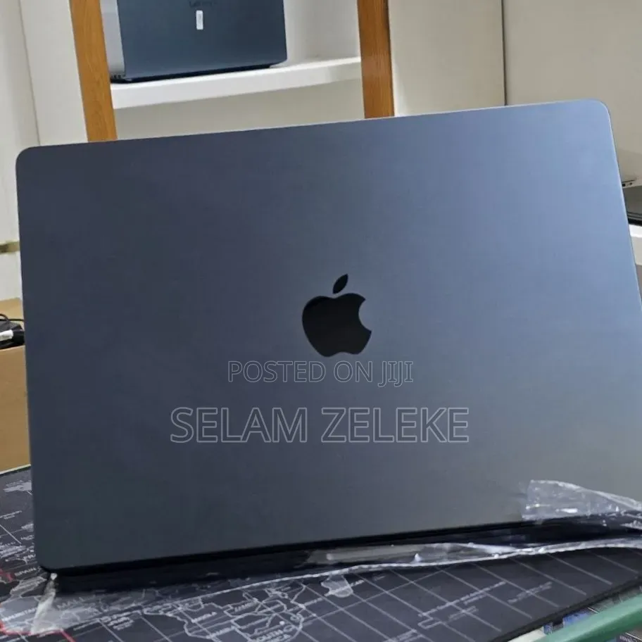 New Laptop Apple MacBook Air 2026 M5 16GB Apple M5 SSD 512GB