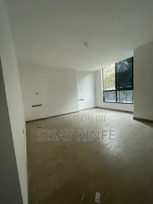 2bdrm Apartment in ኢሶል, Bole for sale