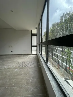 2bdrm Apartment in ኢሶል, Bole for sale