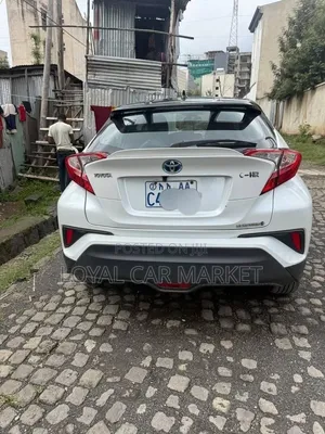 Toyota C-HR 2023 White