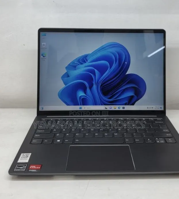 New Laptop Lenovo IdeaPad 1 16GB AMD Ryzen 7 SSD 512GB