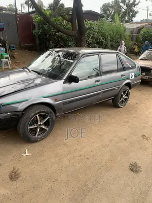 Toyota Corolla 1984 Silver