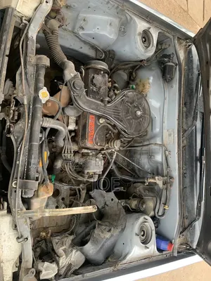 Toyota Corolla 1984 Silver