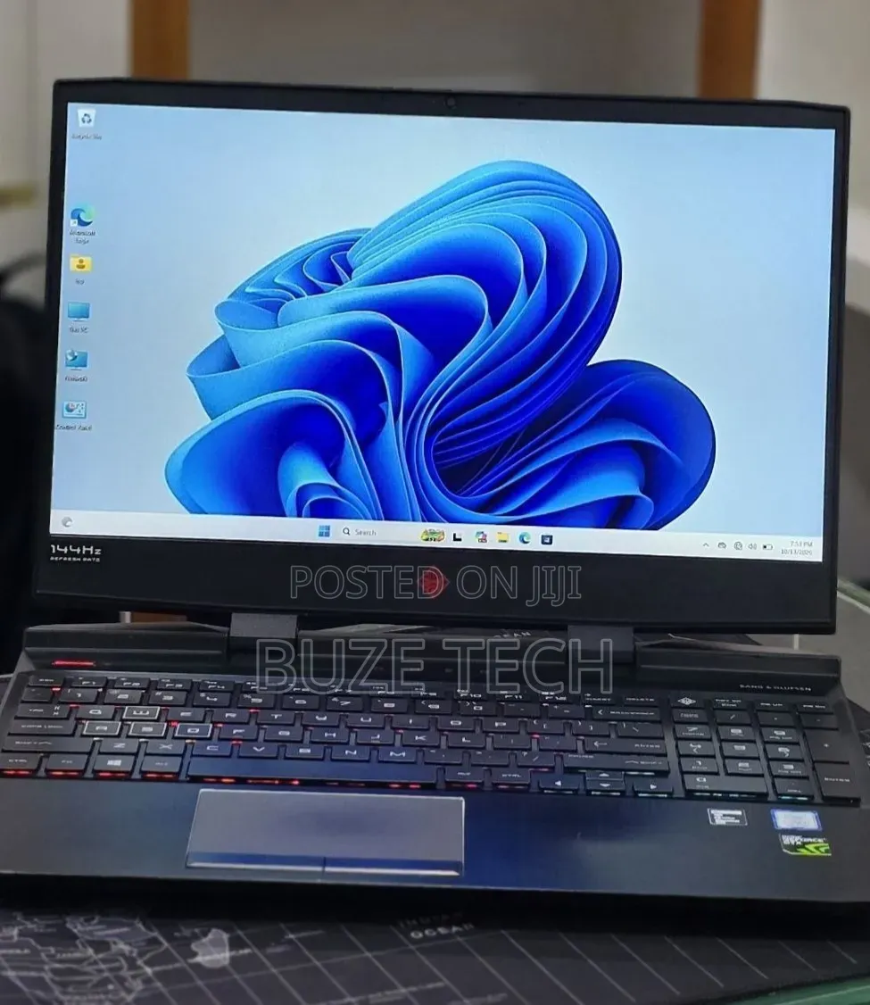 New Laptop HP 16GB Intel Core i7 HDD+SSD 128GB
