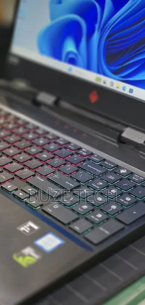 New Laptop HP 16GB Intel Core i7 HDD+SSD 128GB