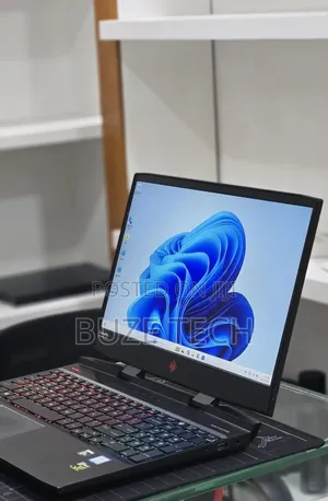 New Laptop HP 16GB Intel Core i7 HDD+SSD 128GB