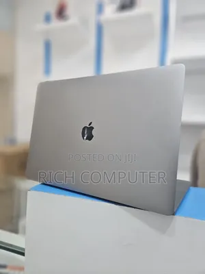 New Laptop Apple MacBook Pro 2018 32GB Apple M1 SSD 512GB