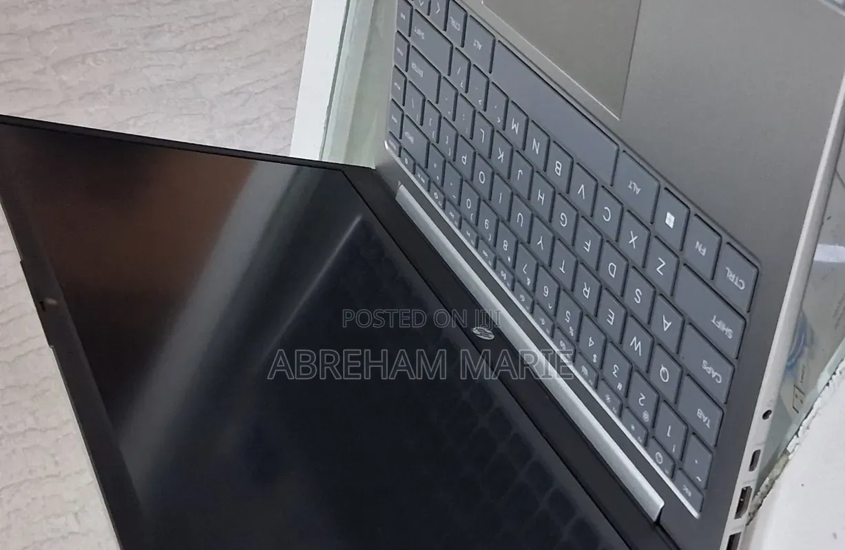 New Laptop HP Stream Notebook 16GB Intel Core i5 SSD 512GB