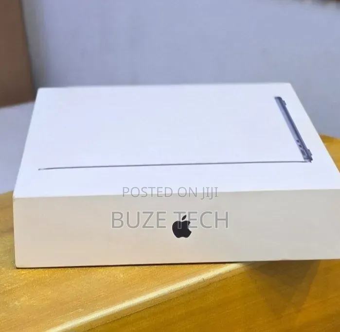 New Laptop Apple MacBook Air 2026 M5 16GB Apple M5 SSD 512GB
