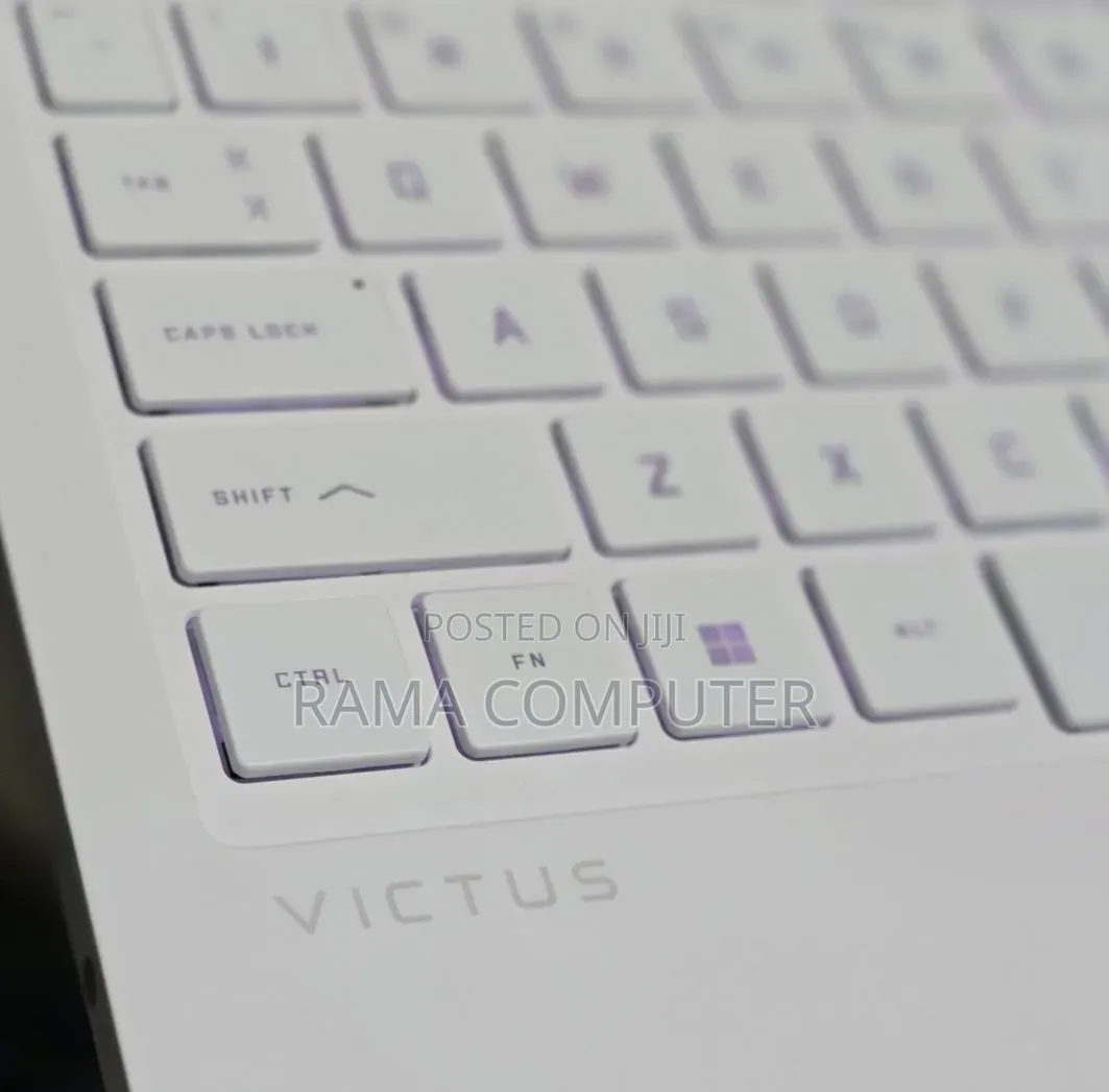 New Laptop HP Victus 16 16GB AMD Ryzen 7 SSD 1T