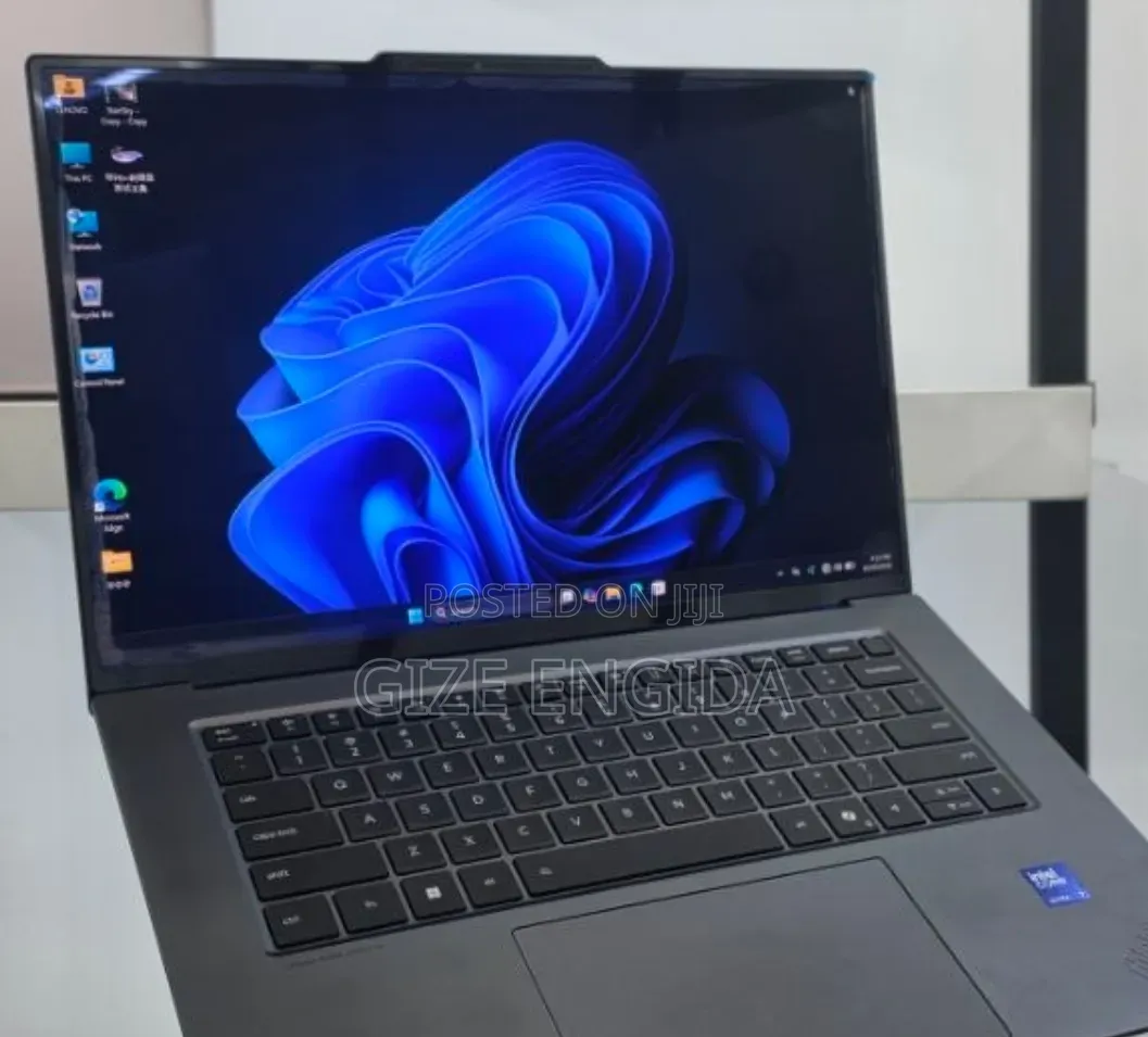 New Laptop Lenovo ThinkPad 13 32GB Intel Core Ultra 7 SSD 1T