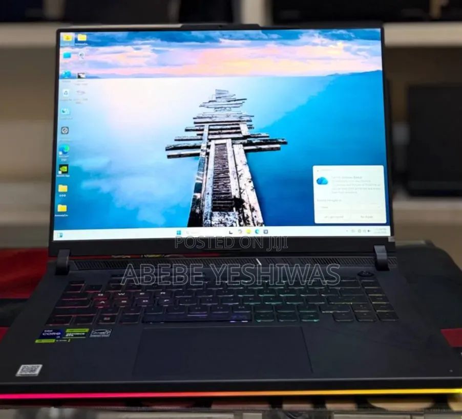 New Laptop Asus ROG Strix G16 16GB Intel Core i9 SSD 1T