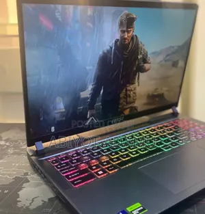 New Laptop MSI Vector 16 HX AI A2XWIG 32GB AMD Ryzen 9 SSD 1T