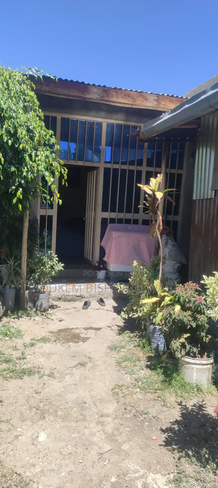 Furnished 6bdrm House in Dukem Bishoftu, East Shewa for sale