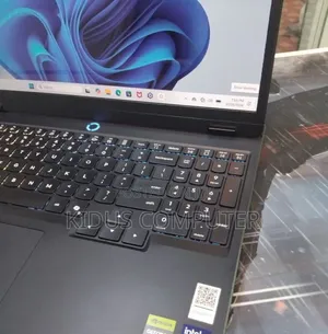 New Laptop Lenovo Legion 5 32GB Intel Core Ultra 7 SSD 1T