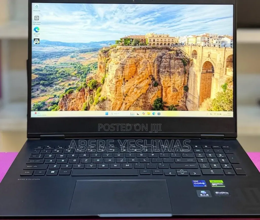 New Laptop HP Omen 16 16GB Intel Core i9 SSD 1T