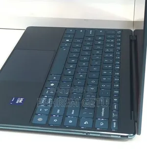 New Lenovo Yoga Pro 9i Aura Edition 16GB Intel Core Ultra 7 SSD 512GB