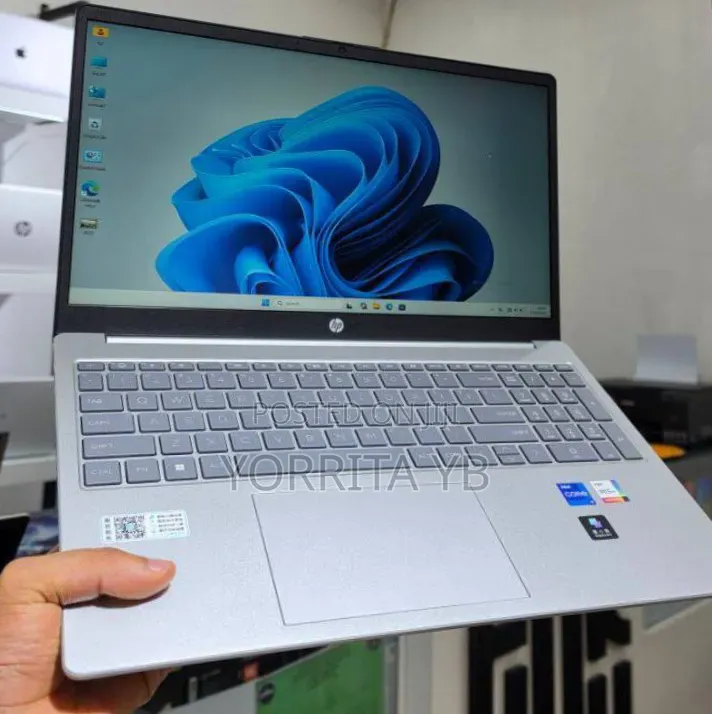 New Laptop HP Stream Notebook 16GB Intel Core i7 SSD 1T