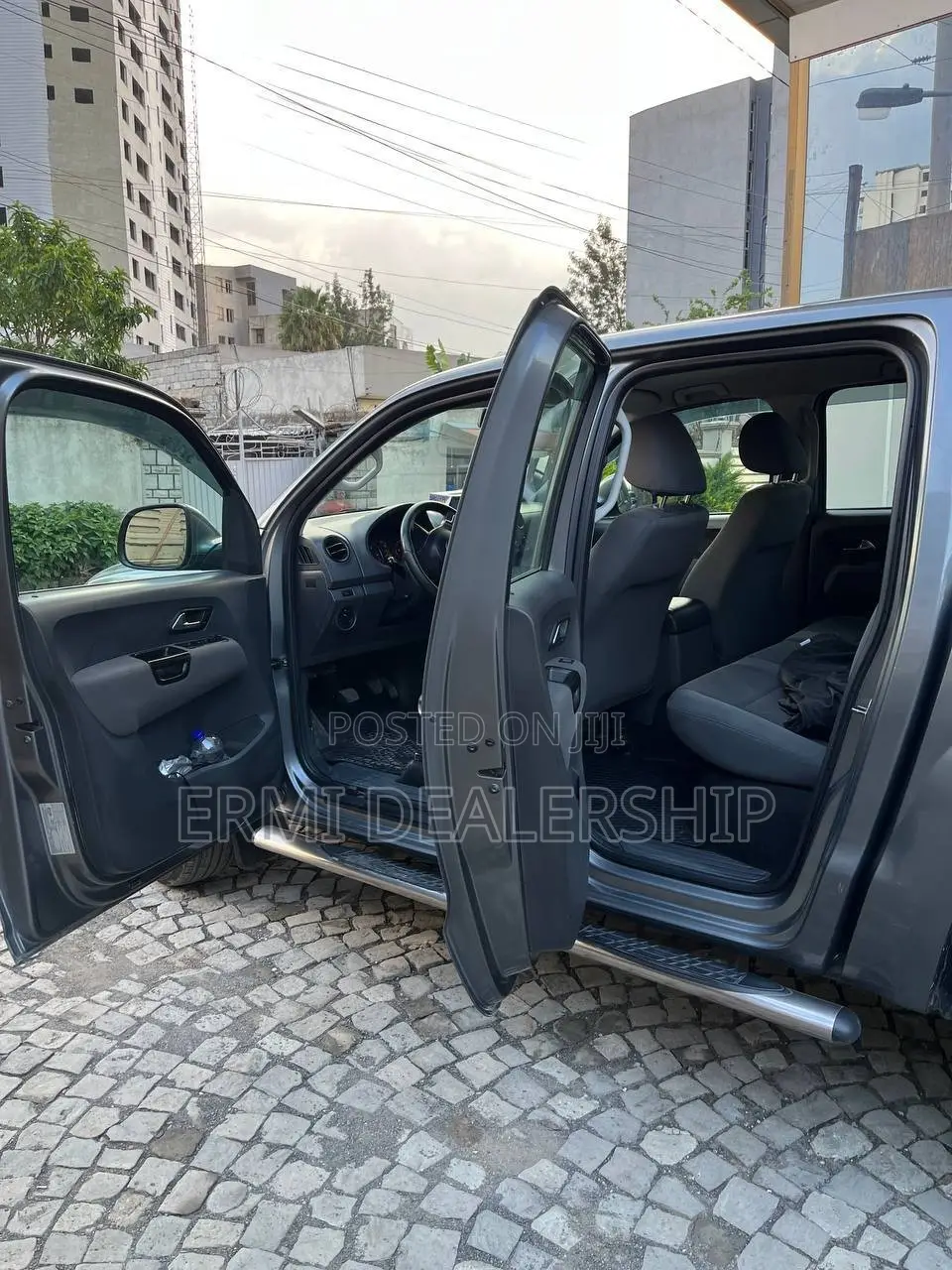Volkswagen Amarok 2014 Gray