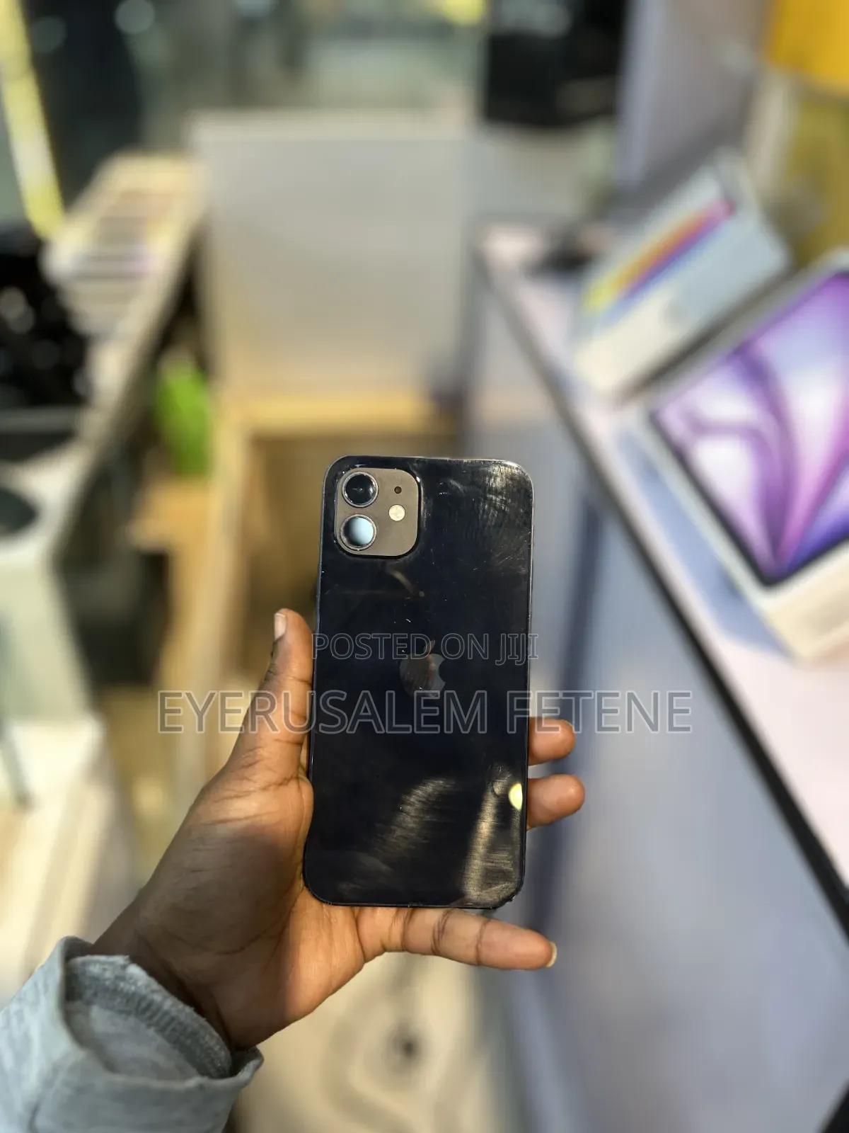 Apple iPhone 12 64 GB Black
