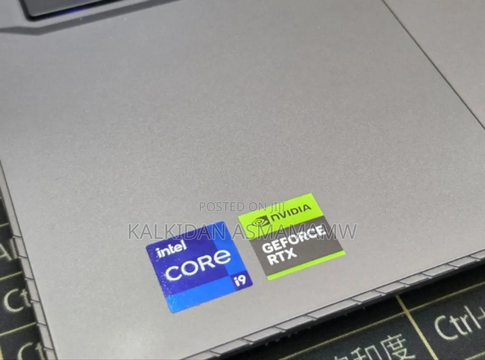 New Laptop MSI Vector GP68 HX 13V 32GB Intel Core i9 SSD 1T