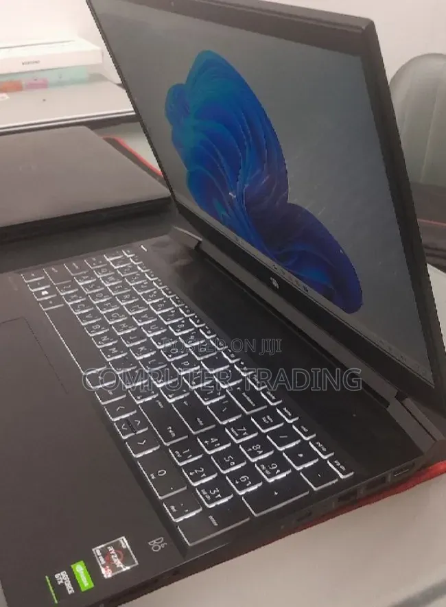 New Laptop HP Pavilion Power 15 16GB AMD Ryzen 5 SSD 512GB