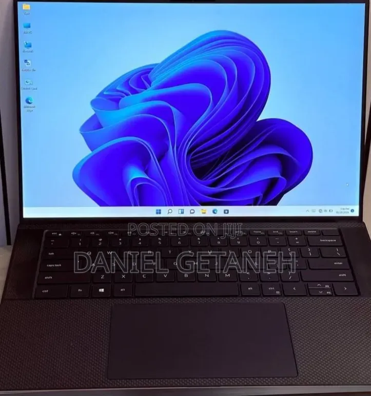 New Laptop Dell XPS 15 16GB Intel Core i7 SSD 512GB