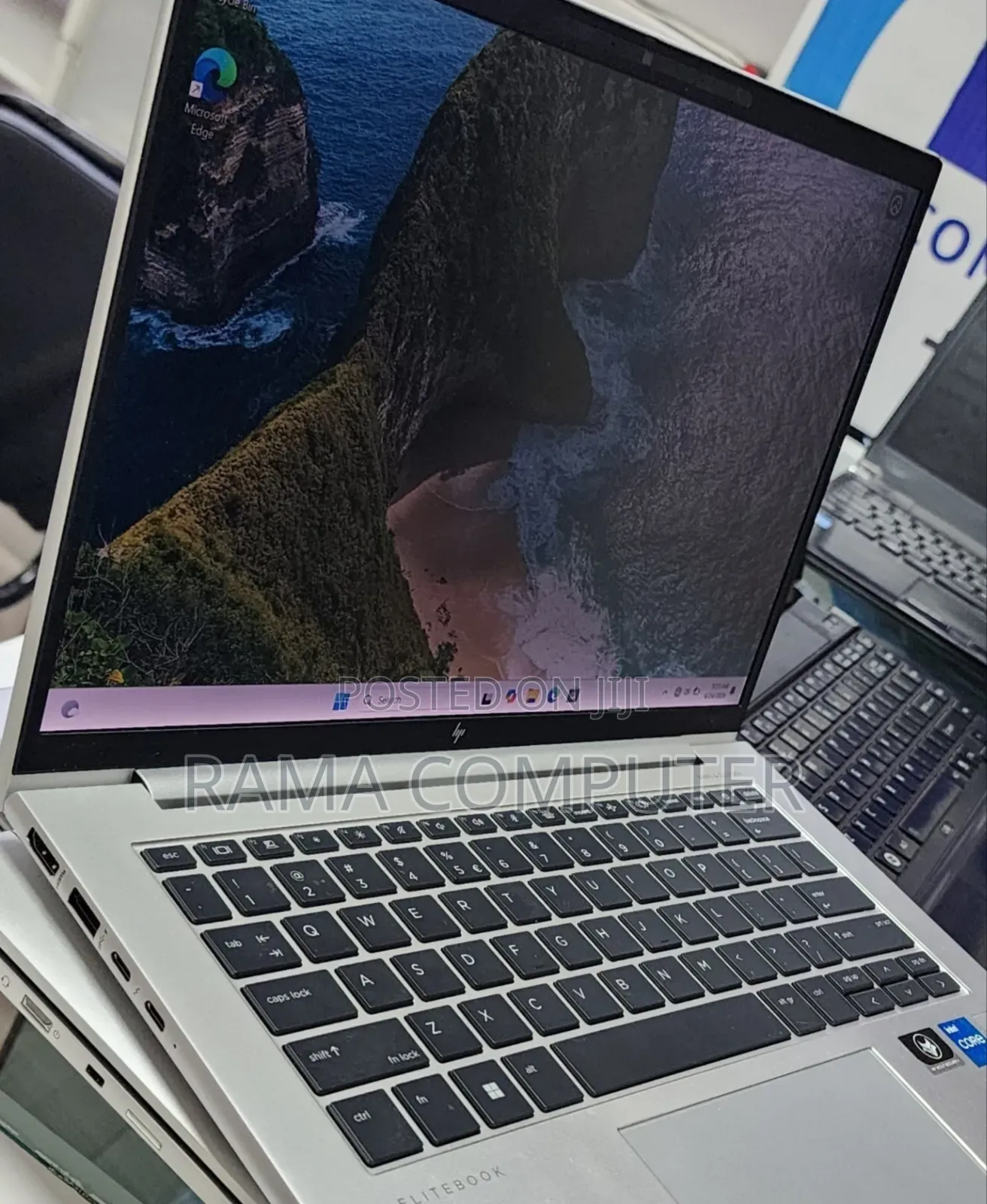 New Laptop HP EliteBook 840 G9 16GB Intel Core i7 SSD 512GB