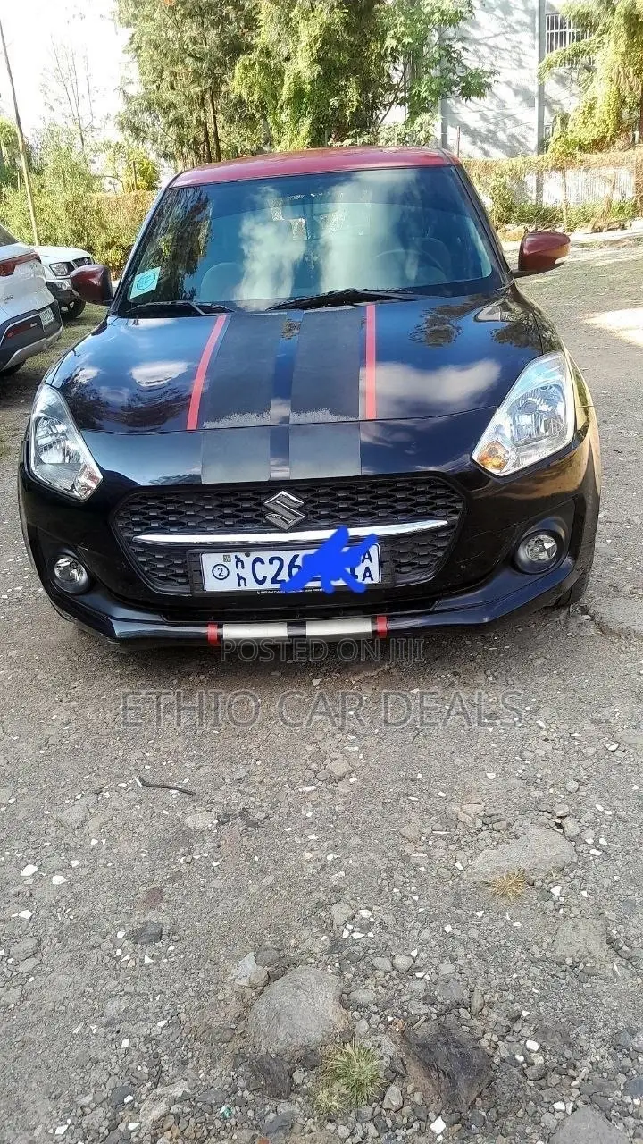Suzuki Swift 2022 Black