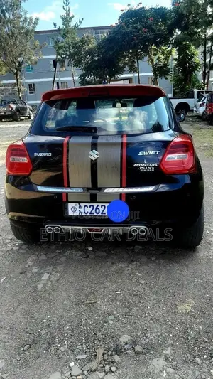 Suzuki Swift 2022 Black
