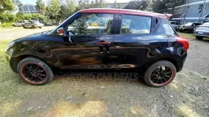 Suzuki Swift 2022 Black