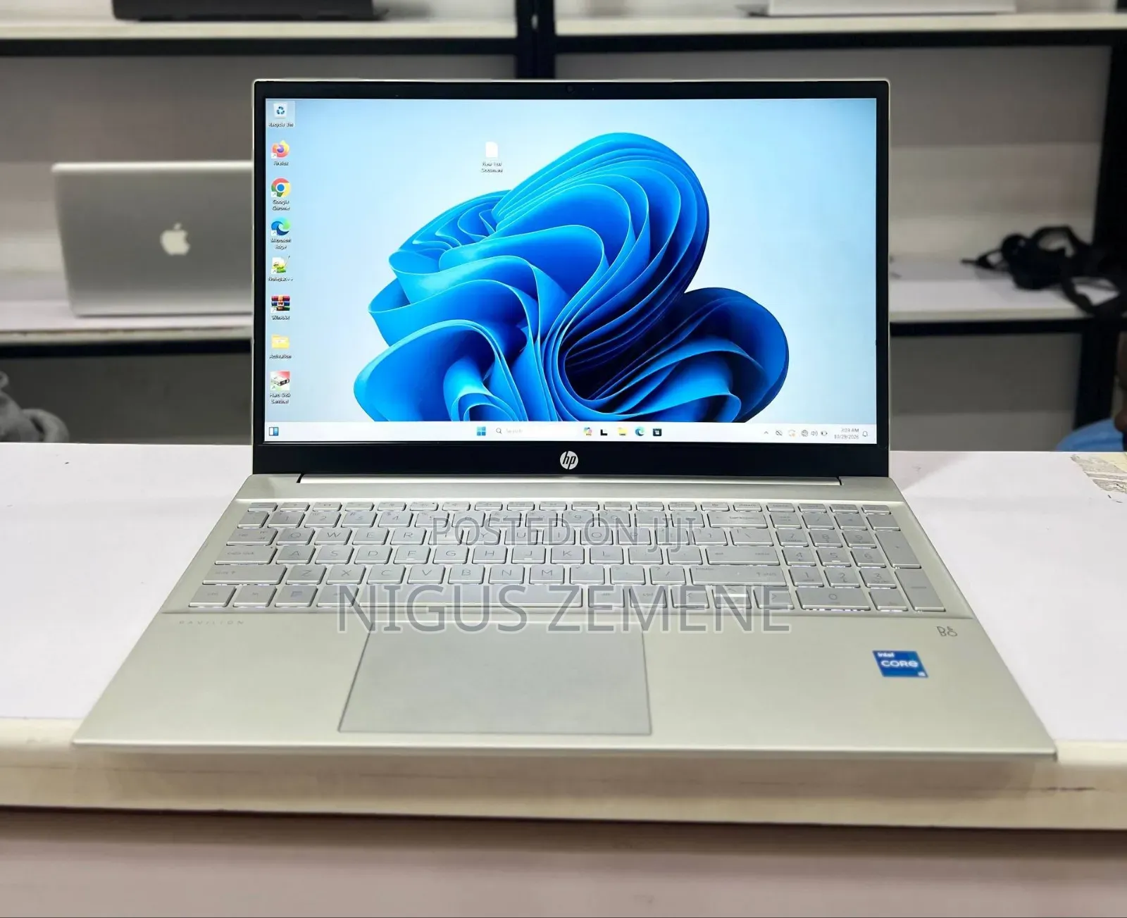 New Laptop HP Pavilion 15 16GB Intel Core i5 SSD 512GB