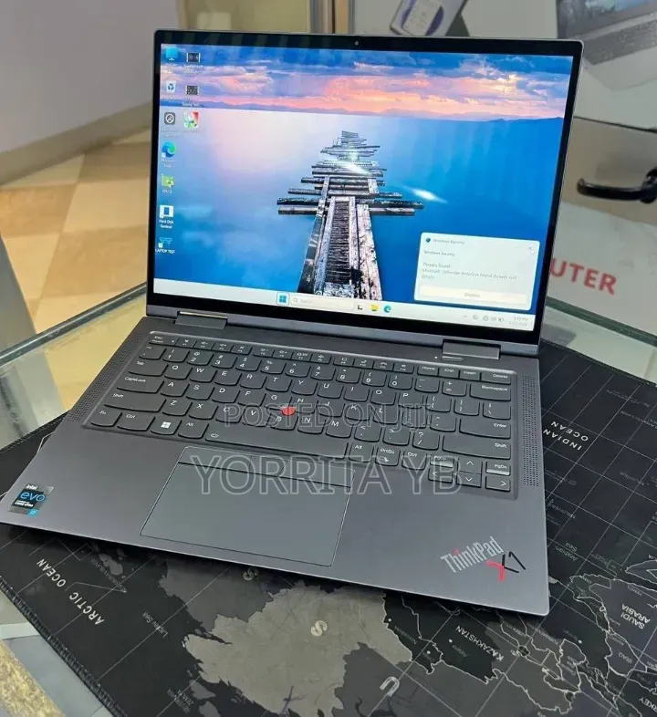 New Laptop Lenovo ThinkPad X1 Yoga 16GB Intel Core i7 SSD 512GB