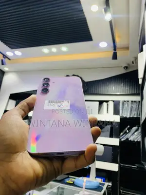 New Samsung Galaxy A55 128 GB Pink