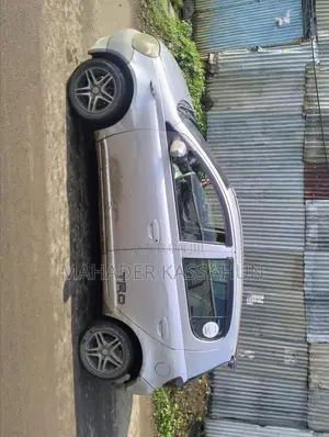 Toyota Vitz 1.0 FWD 5dr 2000 Silver