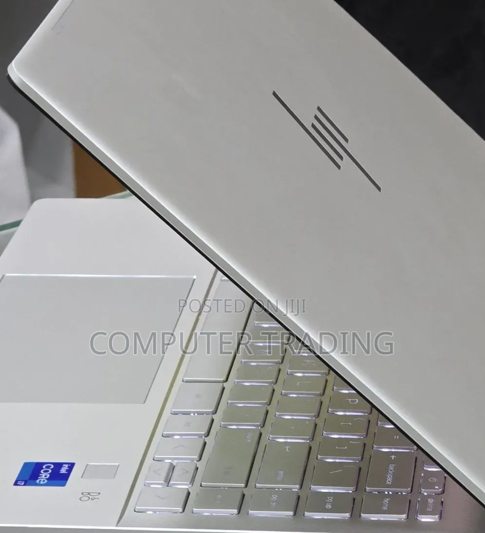 New Laptop HP Pavilion 14 16GB Intel Core i7 SSD 1T