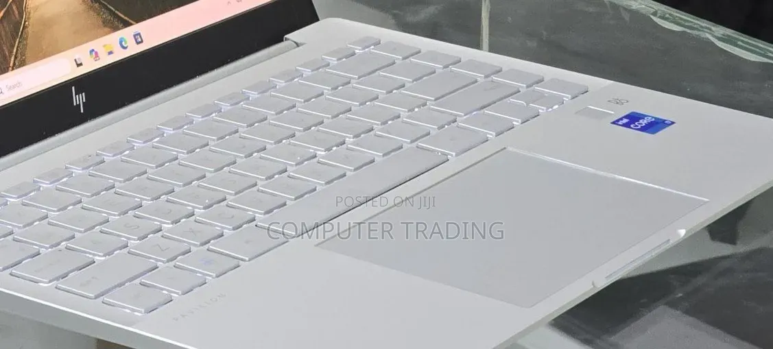 New Laptop HP Pavilion 14 16GB Intel Core i7 SSD 1T
