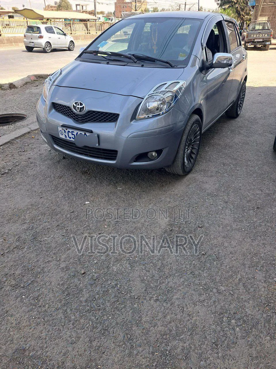 Toyota Yaris 2010 Silver