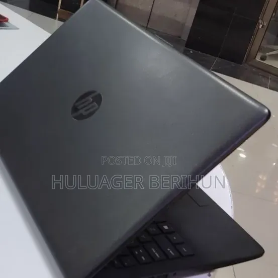 New Laptop HP Stream Notebook 8GB Intel Core i7 HDD 1T