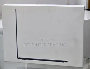 New Laptop Apple MacBook Air 2026 M5 16GB Intel Core i7 SSD 512GB