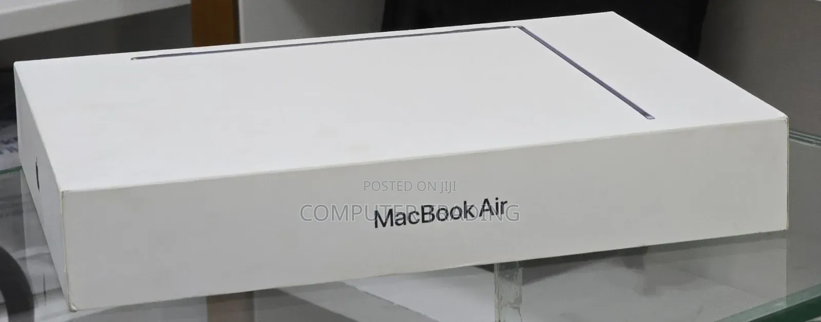 New Laptop Apple MacBook Air 2026 M5 16GB Intel Core i7 SSD 512GB