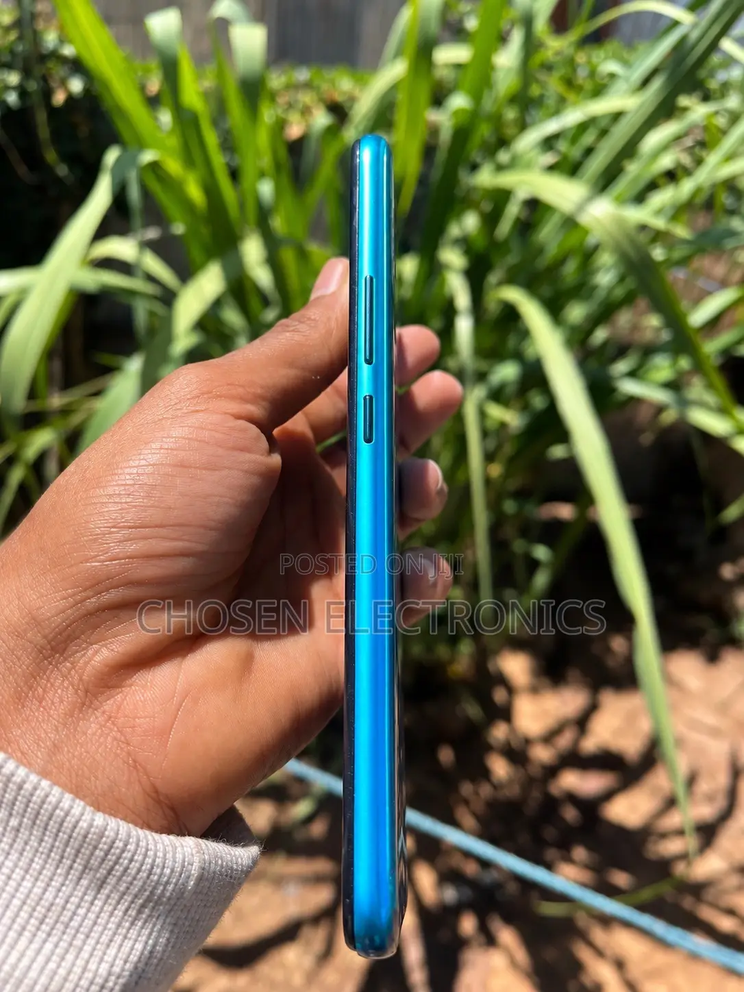 Infinix Hot 12 play 64 GB Blue