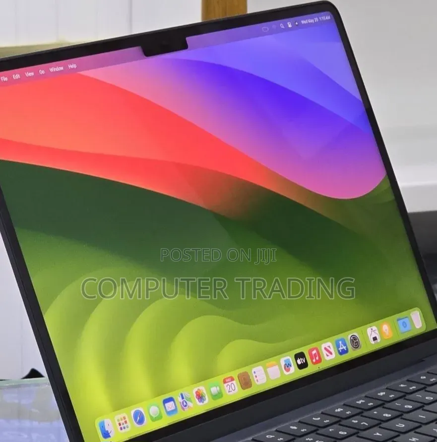 New Laptop Apple MacBook Air 2025 M4 16GB Intel Core i7 SSD 256GB
