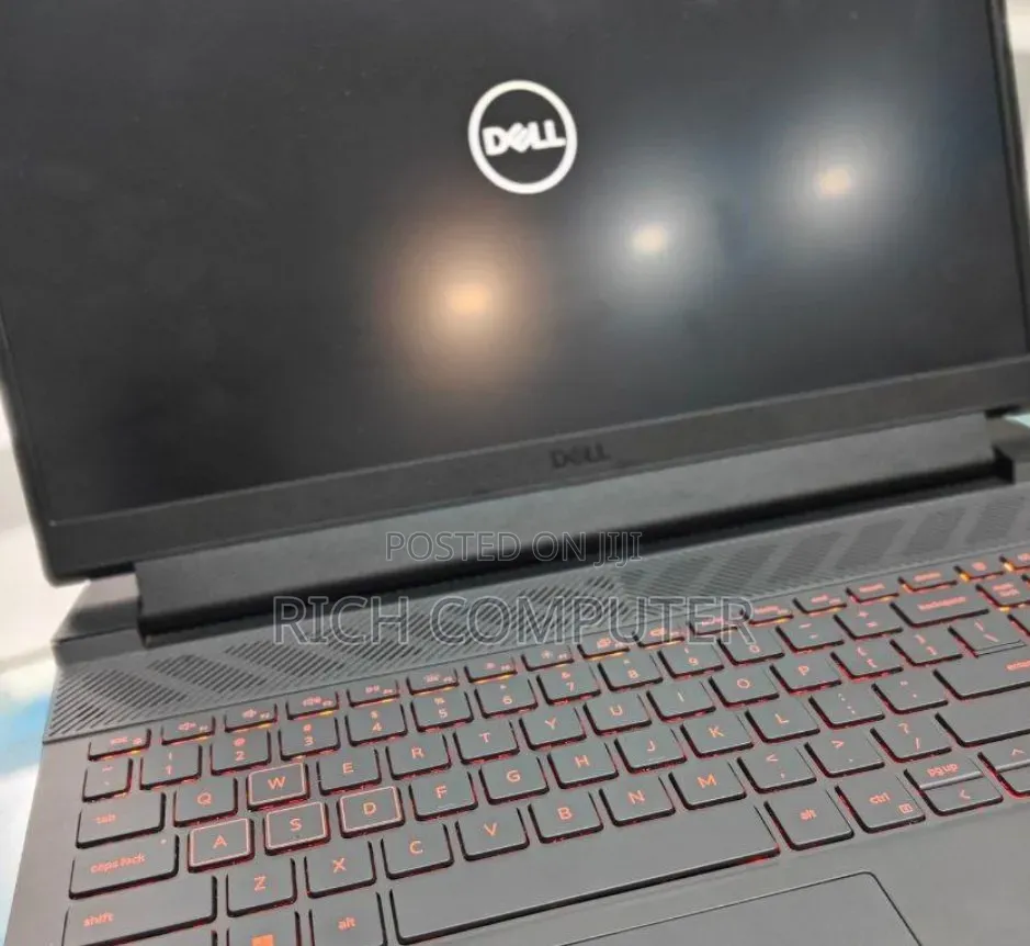 New Laptop Dell G15 5515 16GB Intel Core i7 SSD 1T