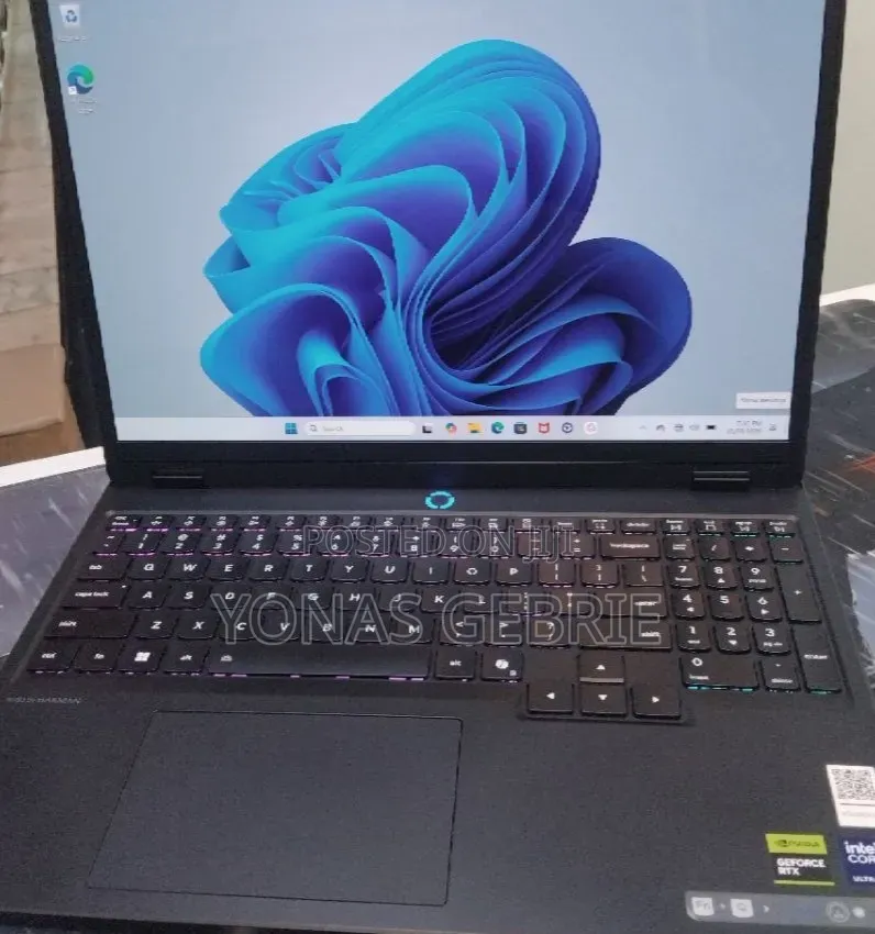 New Laptop Lenovo Legion 5 32GB Intel Core Ultra 7 SSD 1T