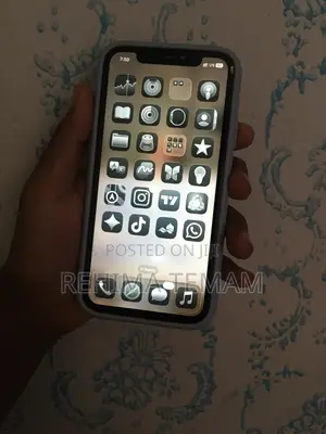 Apple iPhone 11 64 GB Black