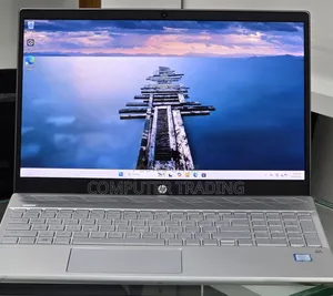 New Laptop HP Pavilion 15 8GB Intel Core i7 SSD 256GB