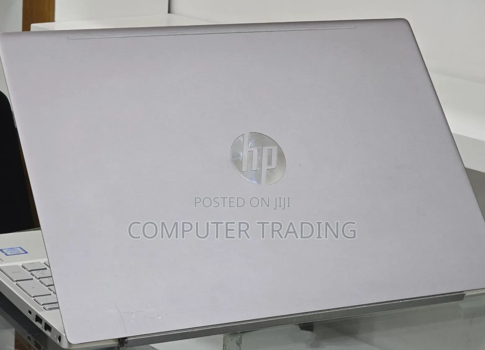 New Laptop HP Pavilion 15 8GB Intel Core i7 SSD 256GB