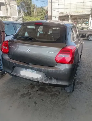 Suzuki Swift RS 2022 Gray
